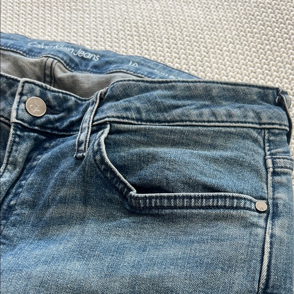 Calvin Klein Jeans Slim Boyfriend Light Blue - Picture 3 of 13